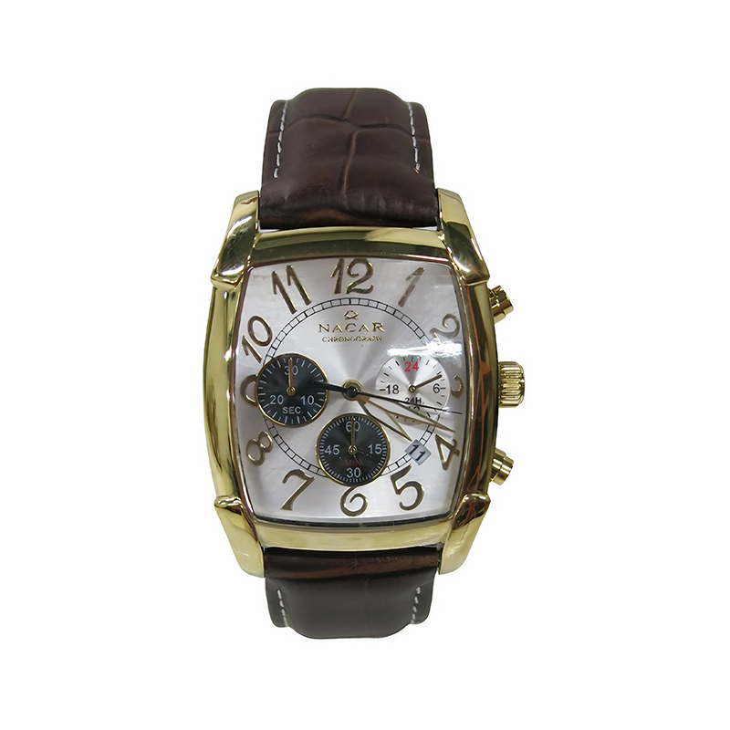 Do vintage quartz watches enhance their vintage appeal while also improving scratch resistance?